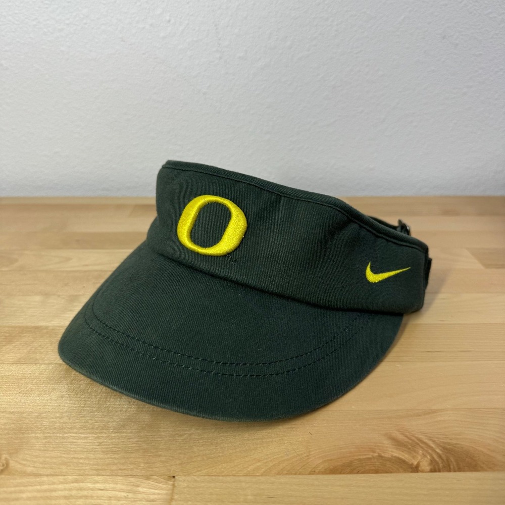 Oregon Ducks Nike Visor Hat Men's Adjustable Green Yellow Embroidered TEAM